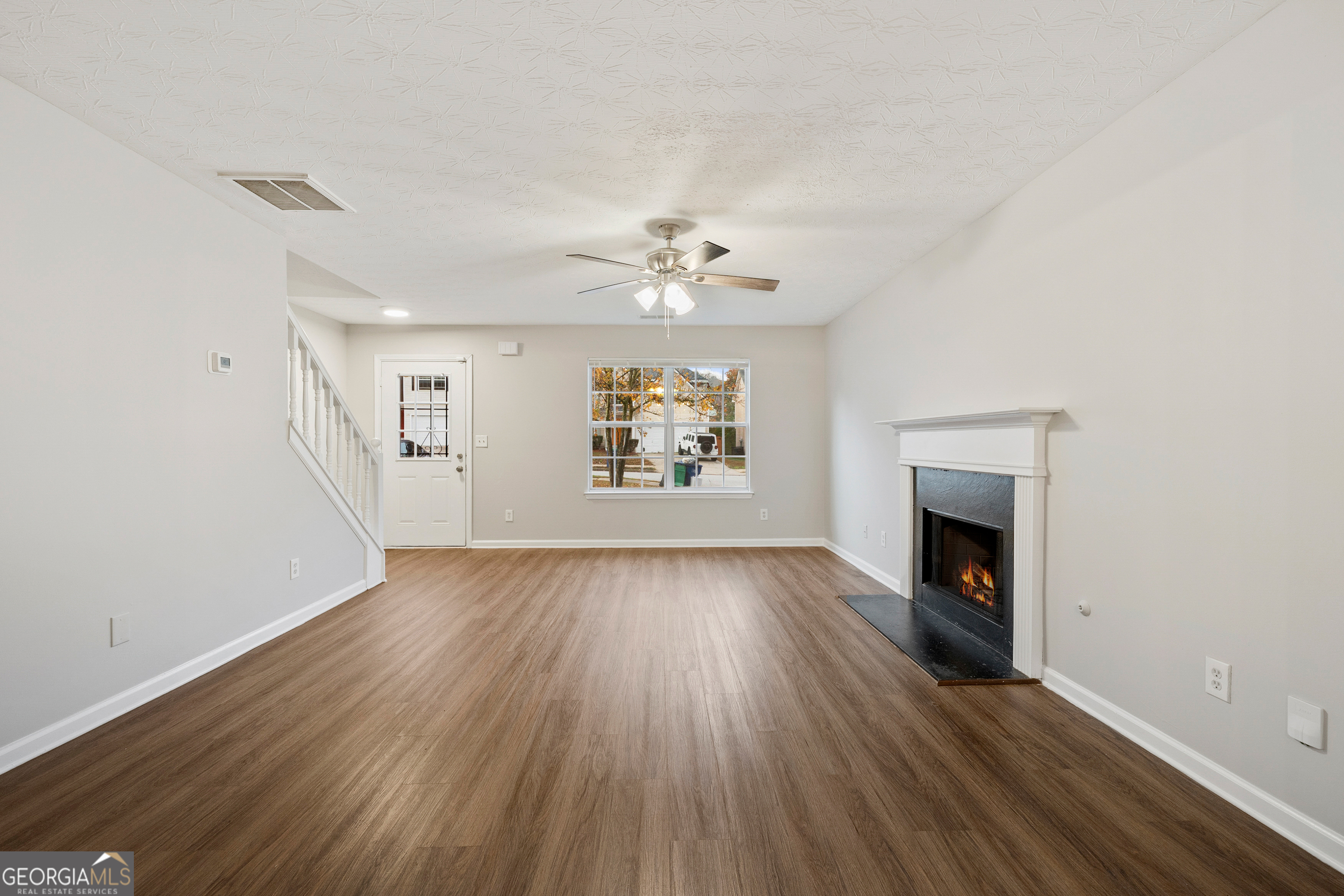 2951 Two Lake Circle