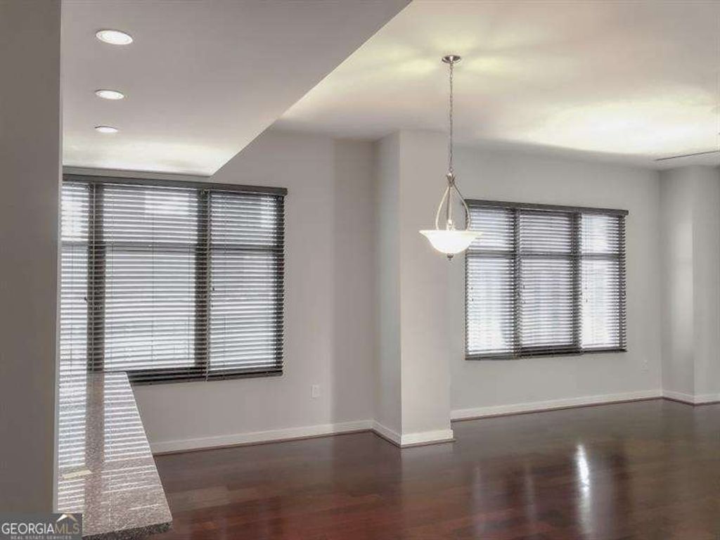 Photo of 565 Peachtree Street NE #1104, Atlanta, GA 30308 (MLS # 10742687)