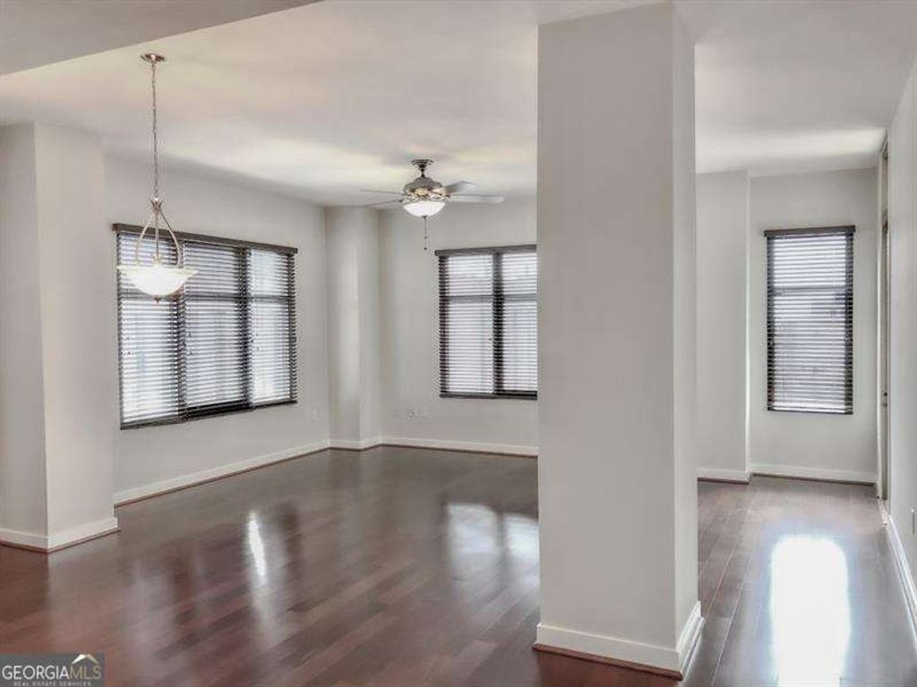 Photo of 565 Peachtree Street NE #1104, Atlanta, GA 30308 (MLS # 10742687)