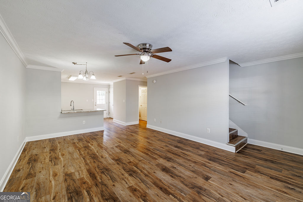 105 Westchester DR E5