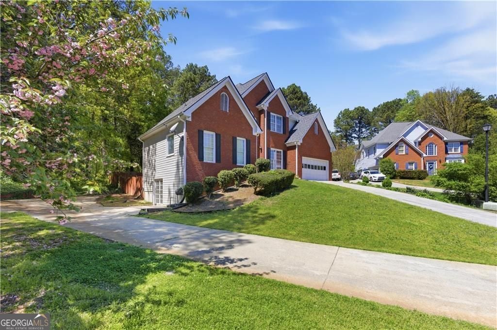 Photo of 2255 Pinehaven Court SW, Grayson, GA 30017 (MLS # 10835853)