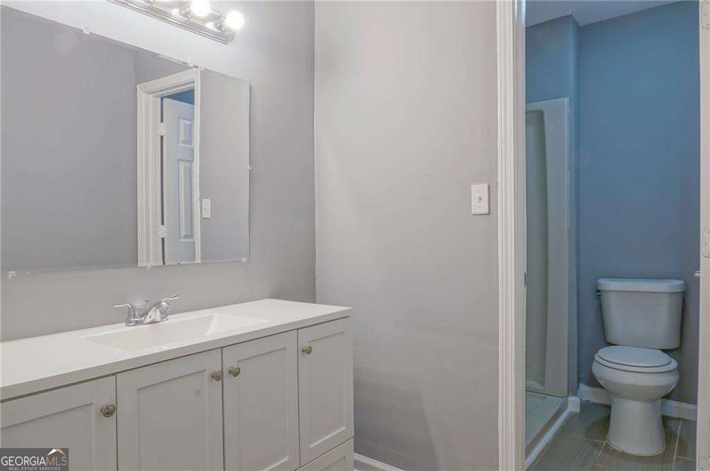 Saratogo Lakes Condos - Residential