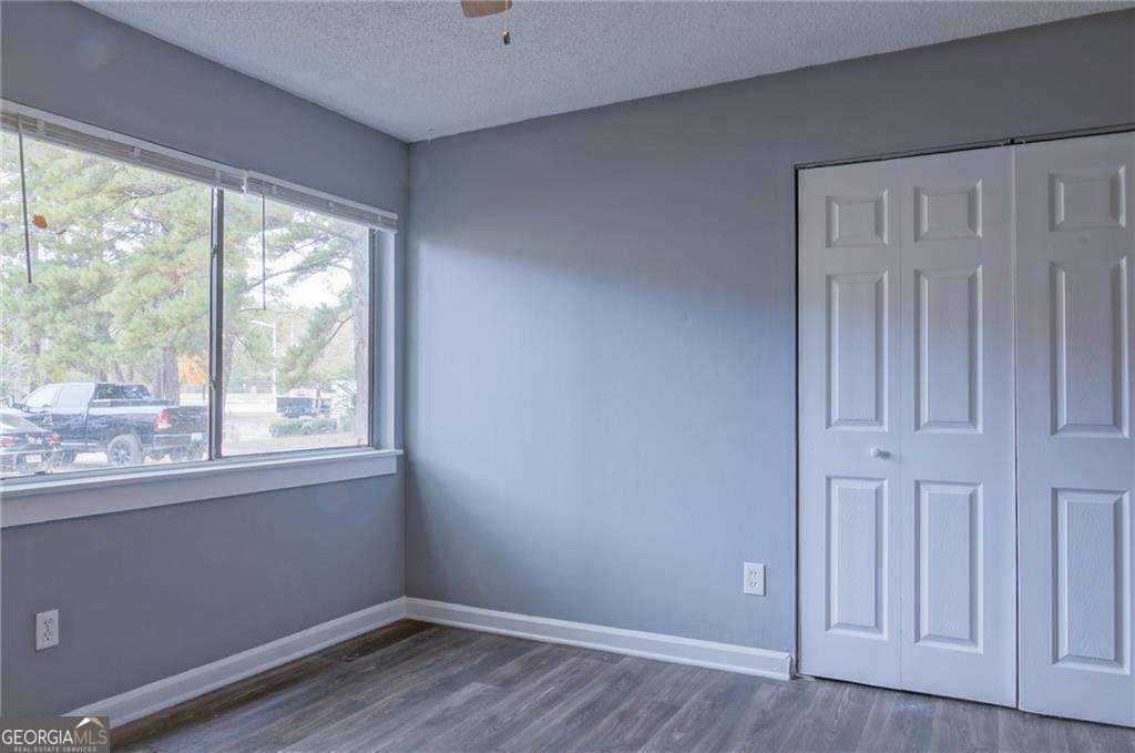Saratogo Lakes Condos - Residential