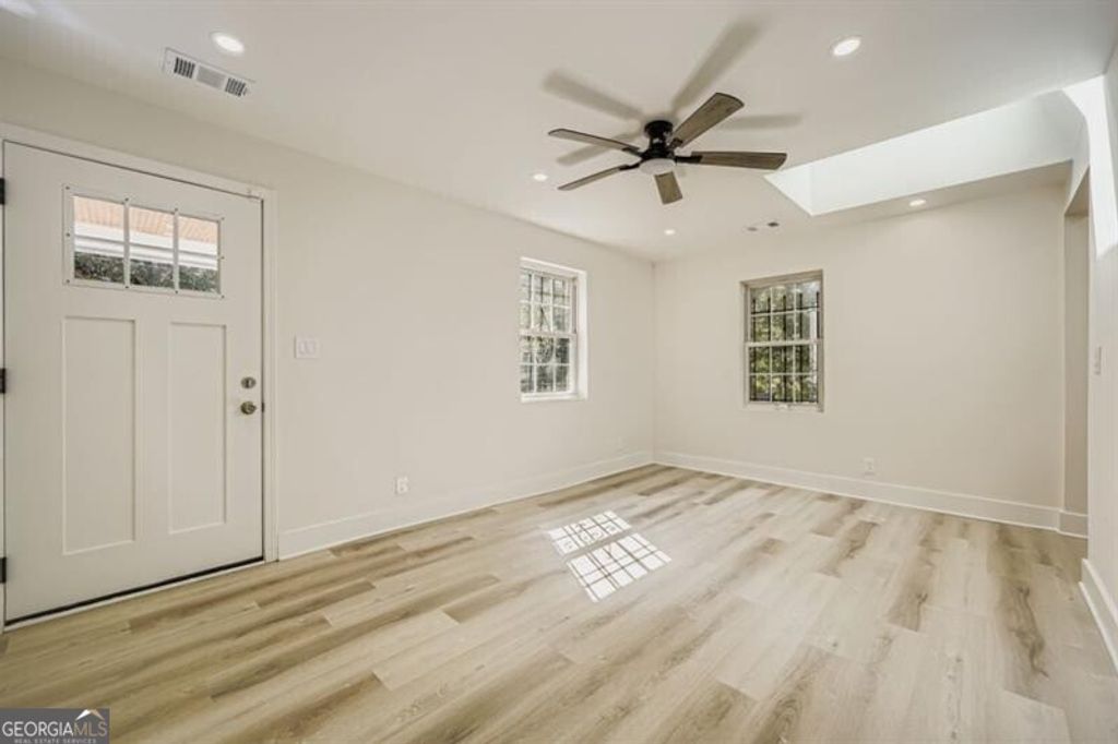 Photo of 3099 Delowe Drive, Atlanta, GA 30344 (MLS # 10658571)