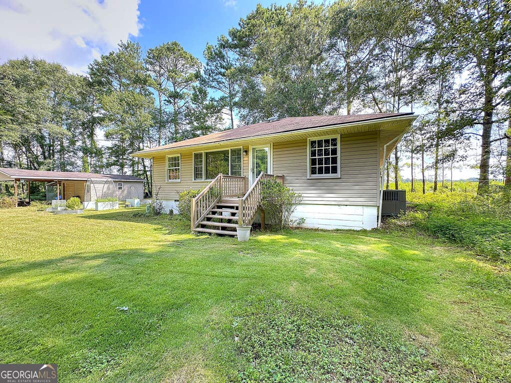 Photo of 1363 Old Chipley Road, Pine Mountain, GA 31822 (MLS # 10821013)