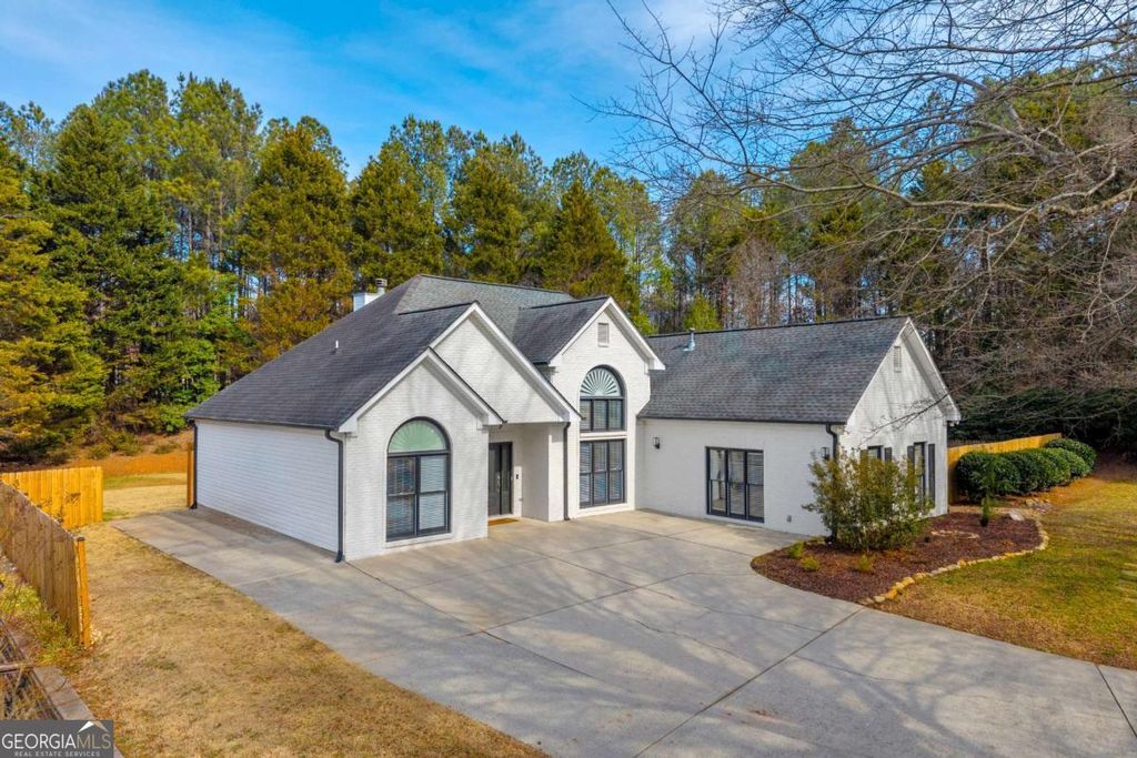 Photo of 5169 Artesian Spring Drive, Flowery Branch, GA 30542 (MLS # 10692869)
