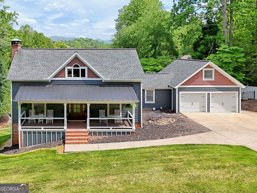 Photo of 520 Long View Drive, Hiawassee, GA 30546 (MLS # 10758673)