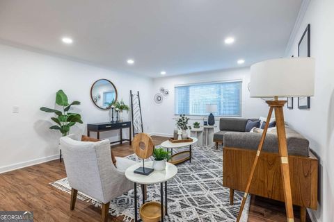 Photo of 115 Biscayne Drive NW #F10, Atlanta, GA 30309 (MLS # 10653308)