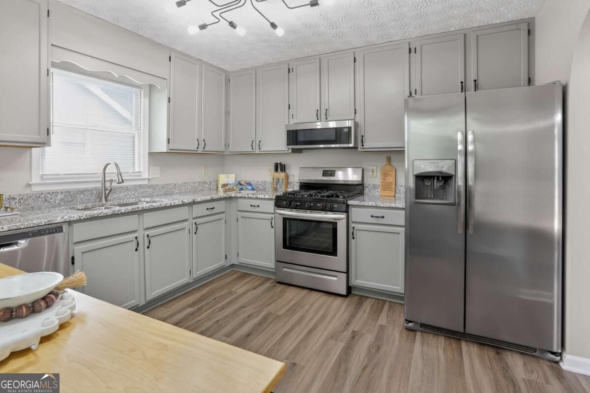 2562 Kennesaw Springs CT