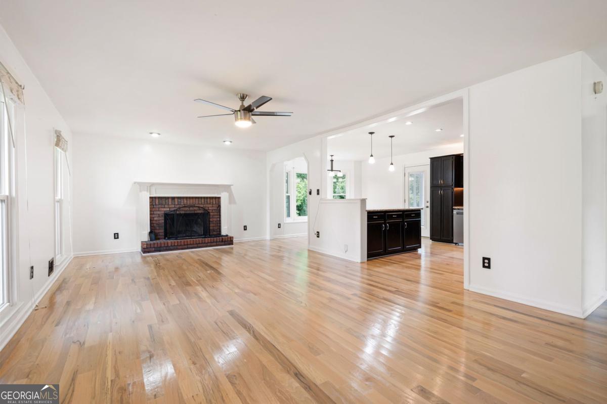 88 Lambeth DR