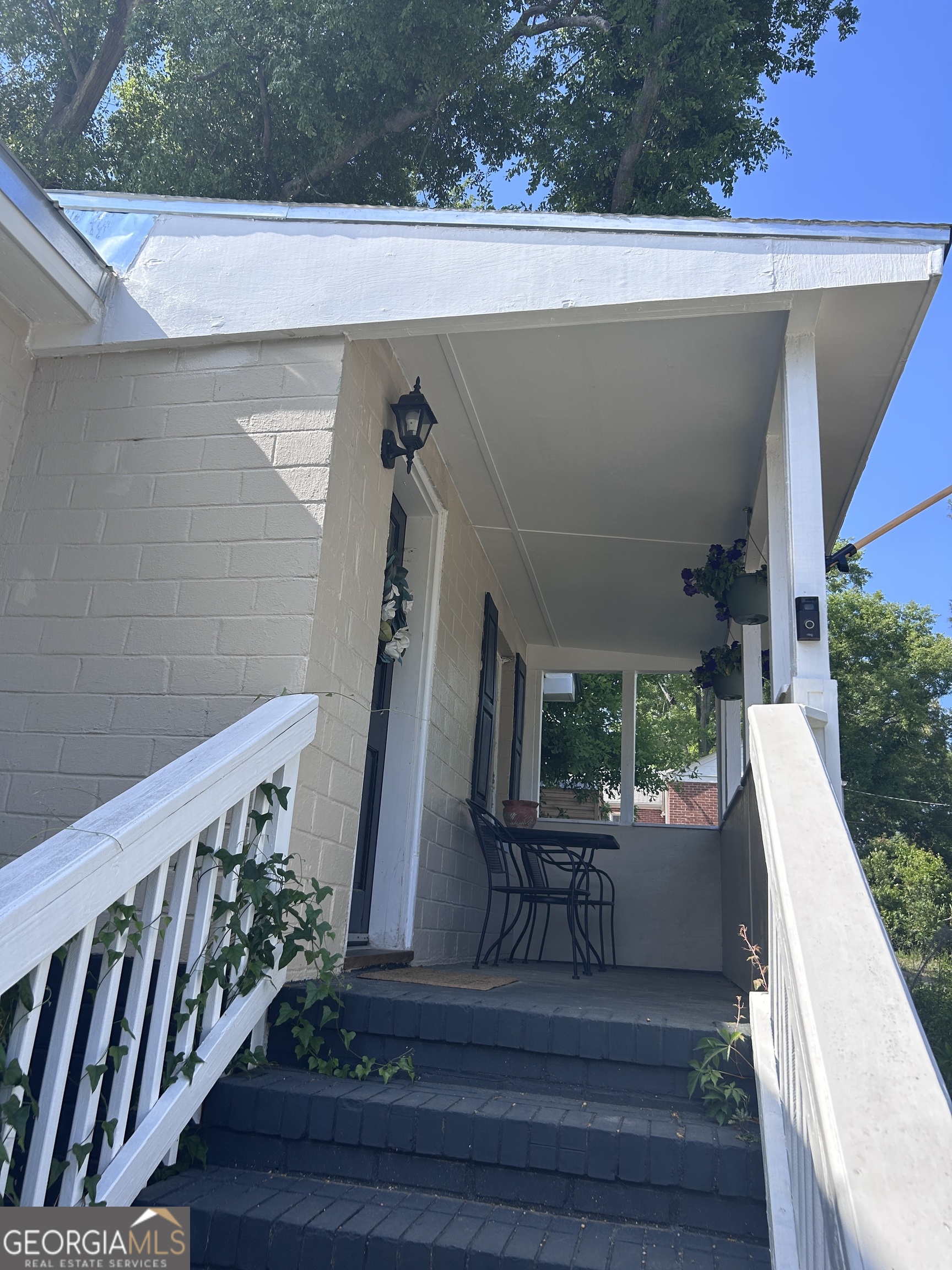 601 Heard AVE