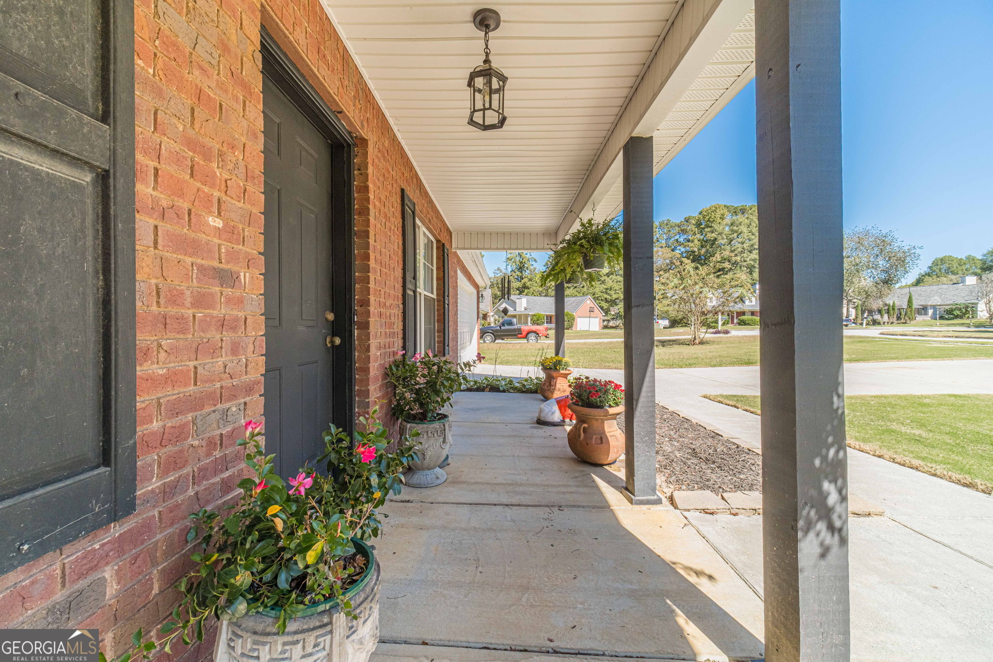 309 Magnolia LN