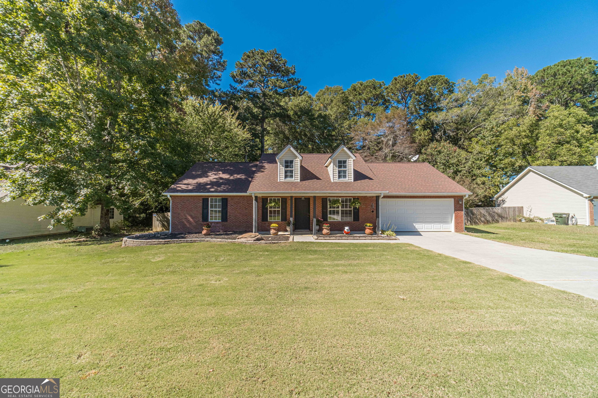 309 Magnolia LN