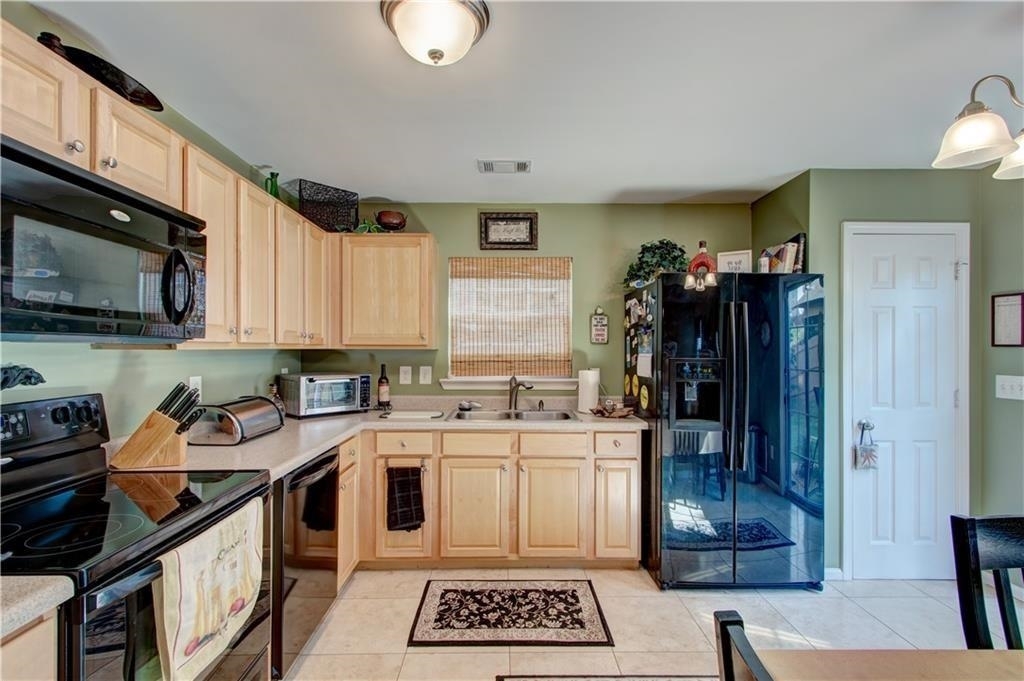 Ansley At Pilgrim Mill - Residential Lease