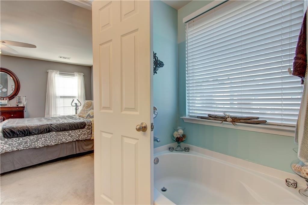 Ansley At Pilgrim Mill - Residential Lease