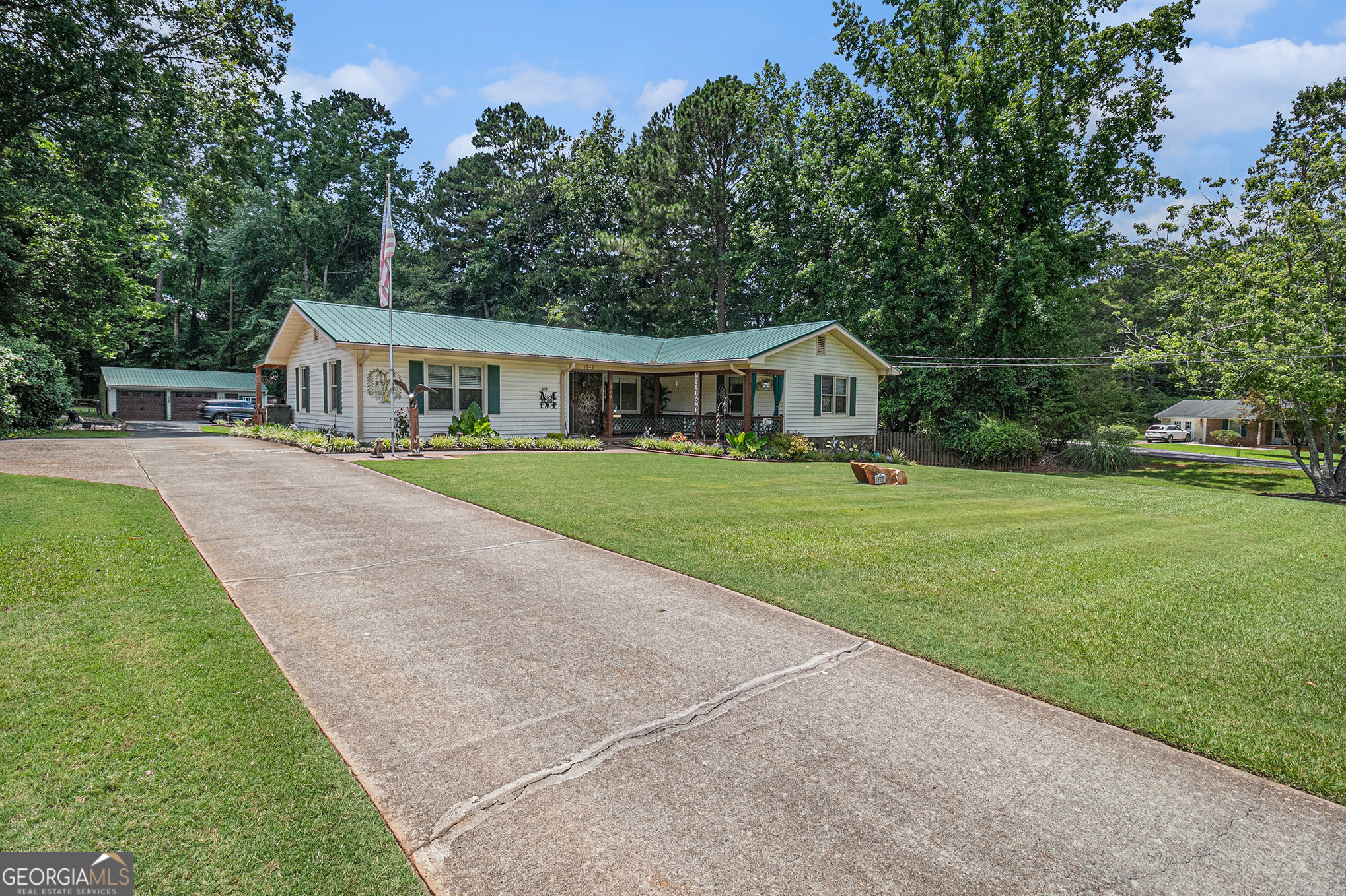 1949 Bonnie Ridge DR