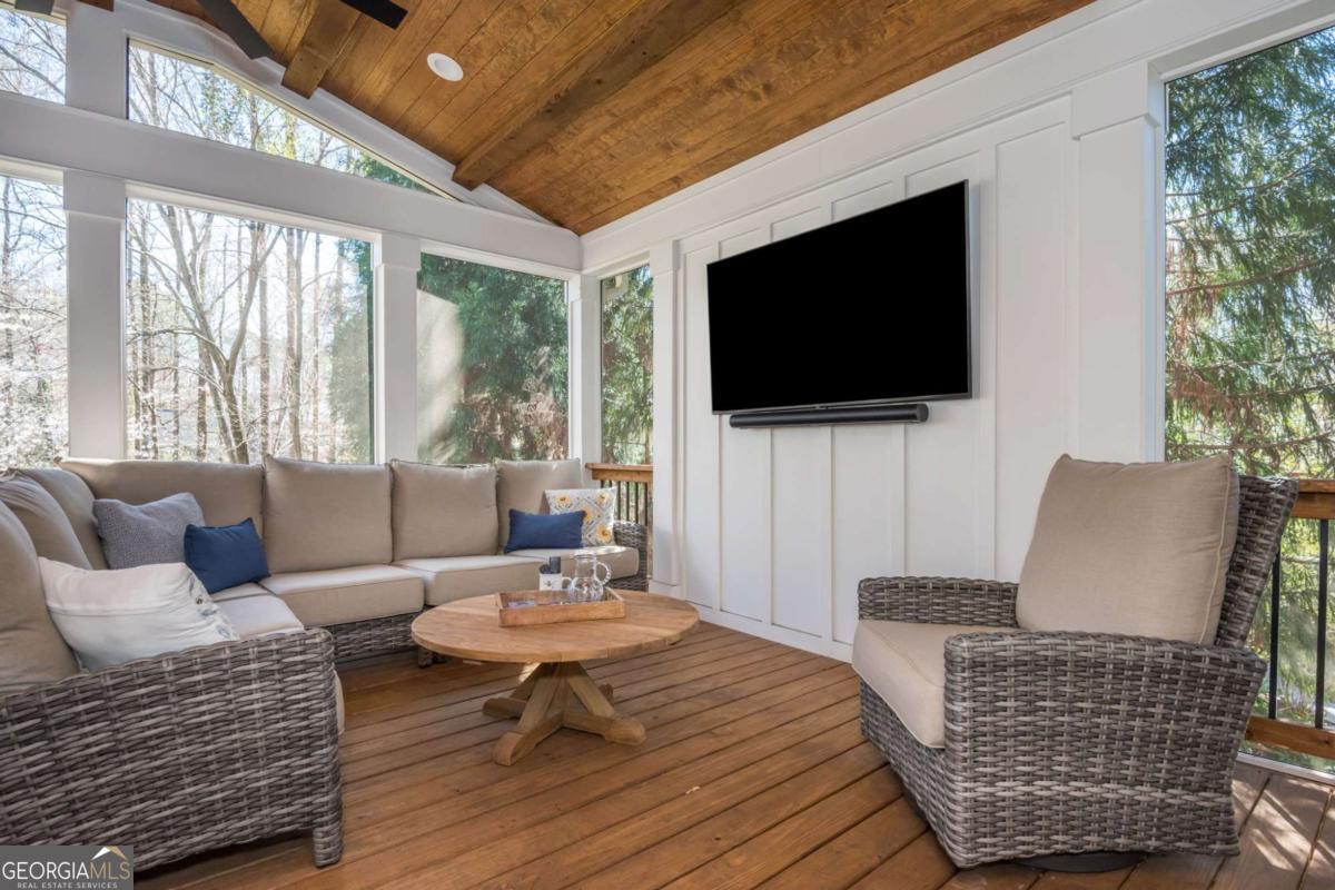 Chimney Springs - Residential