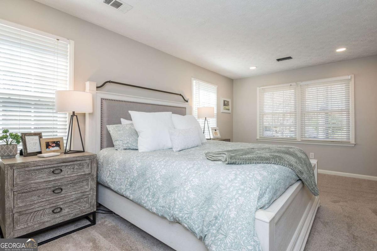Chimney Springs - Residential