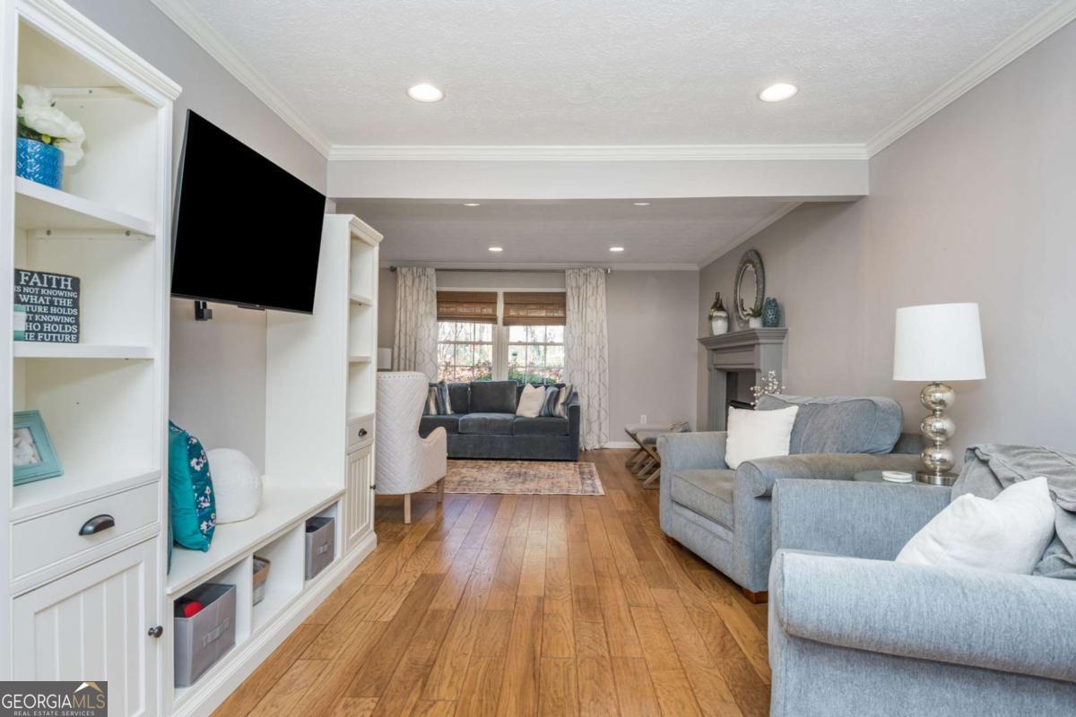 Chimney Springs - Residential