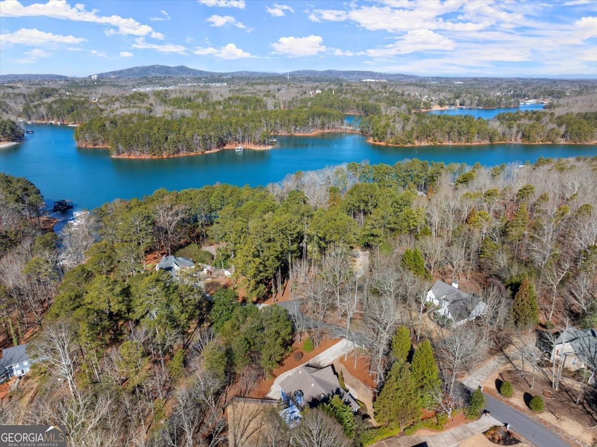 Cumming, Georgia 30041, United States, 4 Bedrooms Bedrooms, ,3 BathroomsBathrooms,Residential,Active,77691