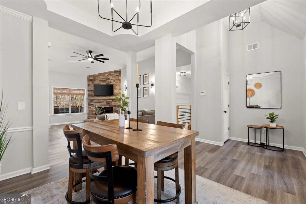 Cumming, Georgia 30041, United States, 4 Bedrooms Bedrooms, ,3 BathroomsBathrooms,Residential,Active,77691