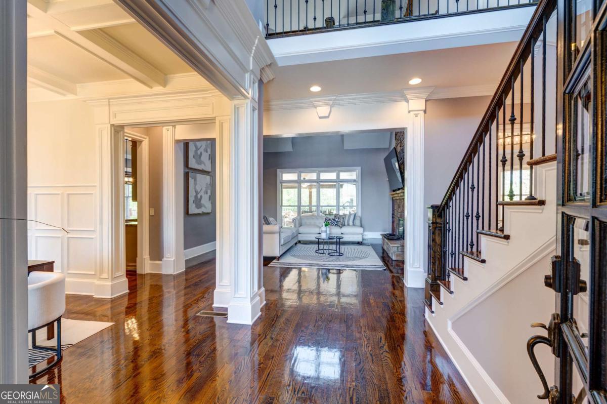 1049 Highland Village TRL