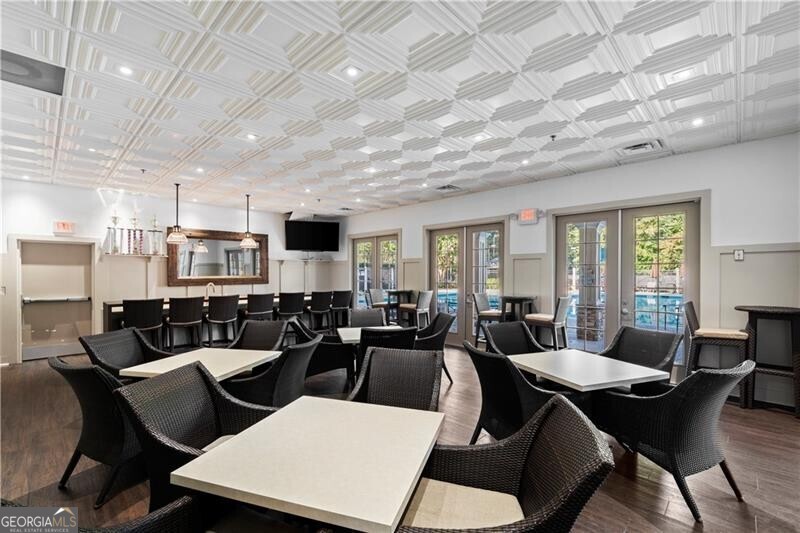 Hampton hall - Residential