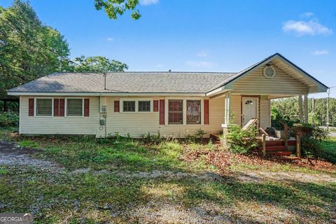 Photo of 1288 Rose Lane, Toccoa, GA 30577 (MLS # 10761320)
