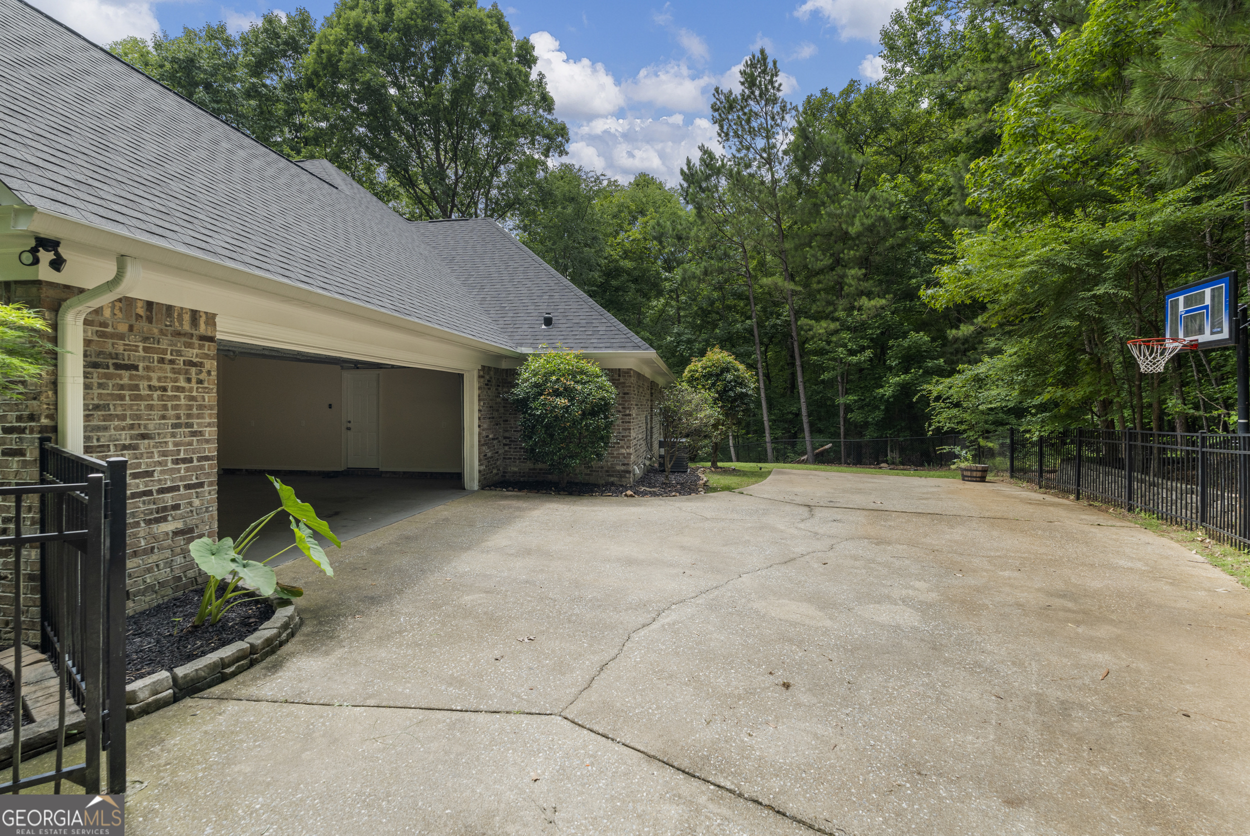 66 Williams CT