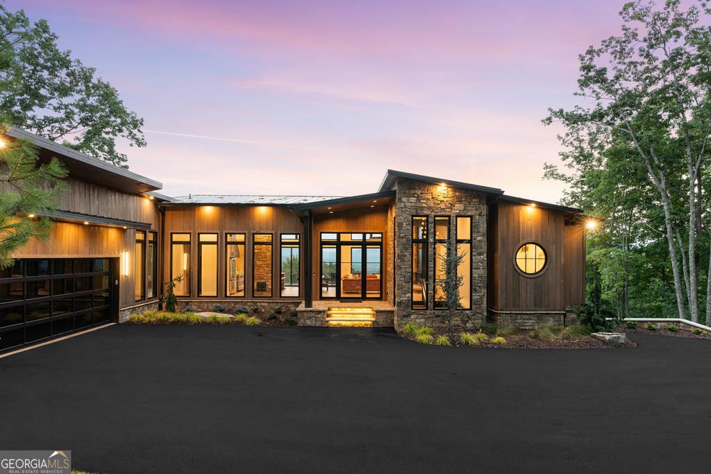 Photo of 417 Bill Claypool Drive, Blue Ridge, GA 30513 (MLS # 10786023)