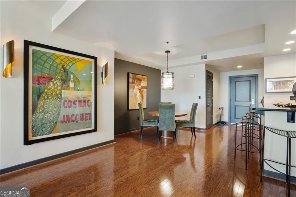 3338 Peachtree RD NE 2405