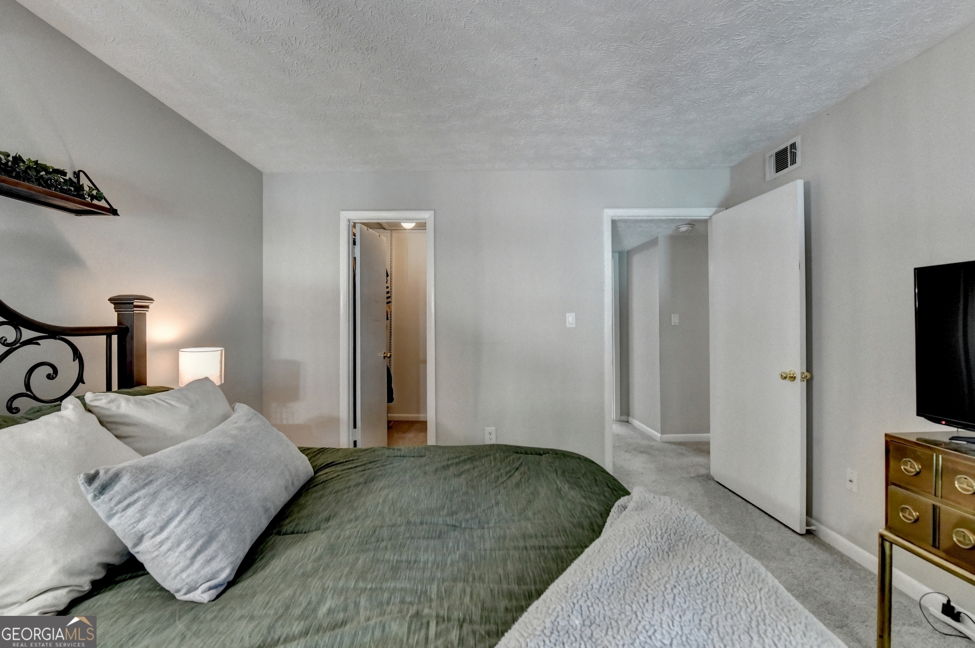 The Summit - Residential