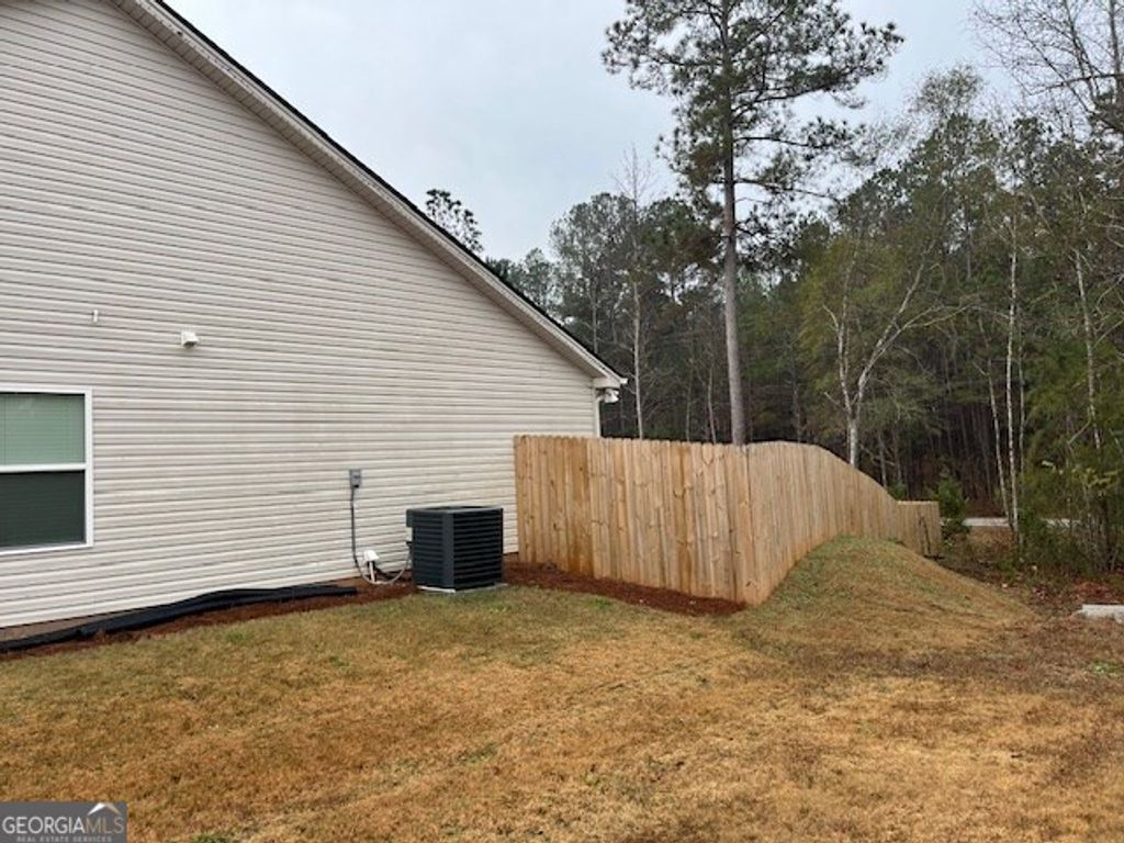 Photo of 378 Riley Circle NW, Milledgeville, GA 31061 (MLS # 10766178)