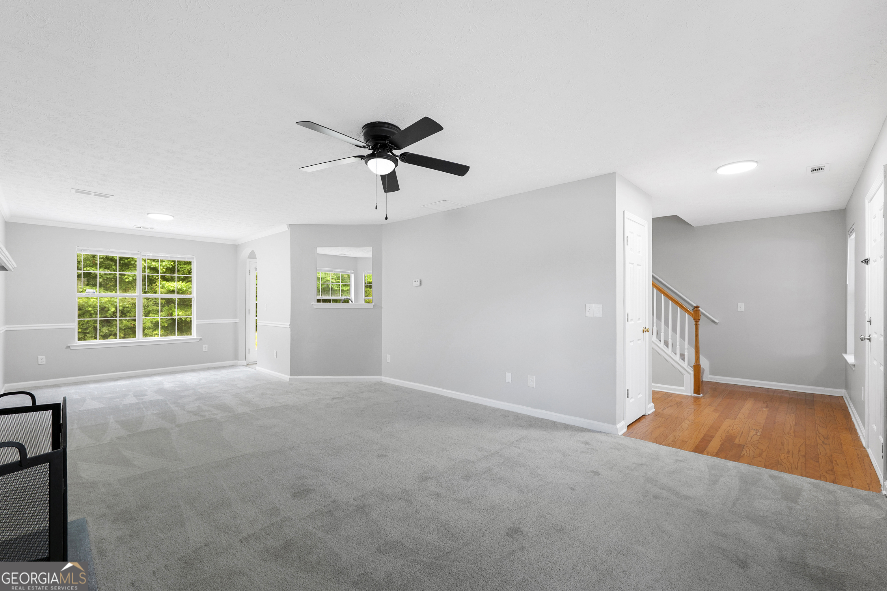 832 Piccadilly CIR