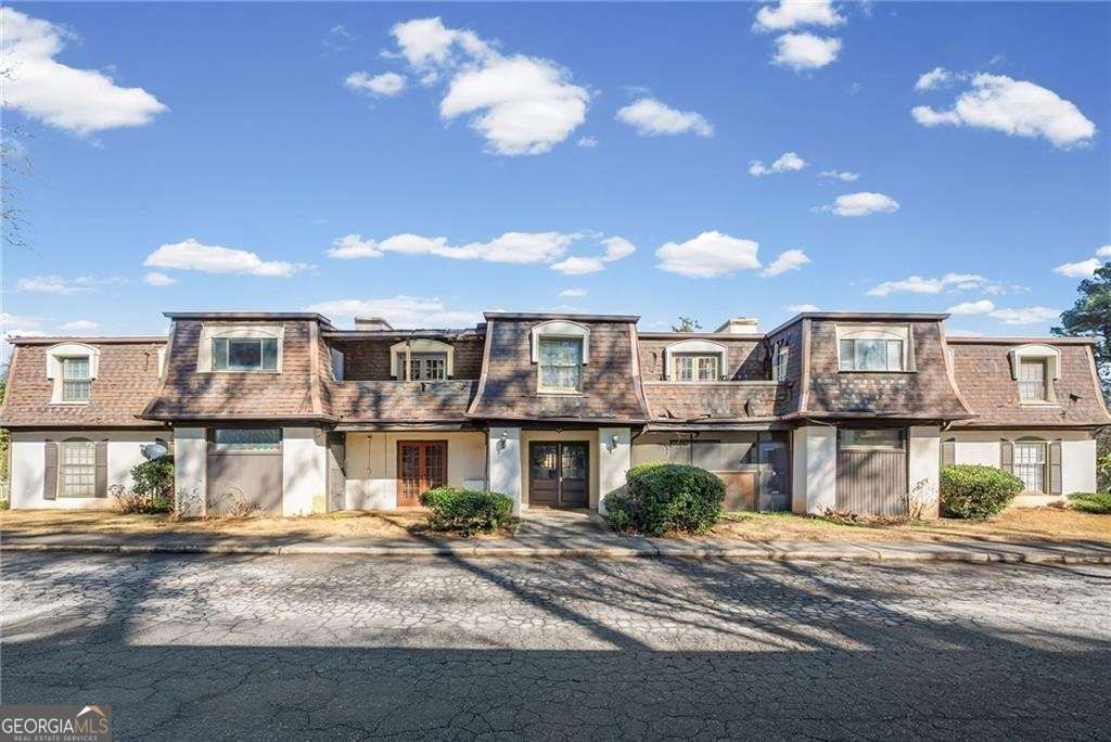 Photo of 192 Rue Fontaine, Lithonia, GA 30038 (MLS # 10696603)