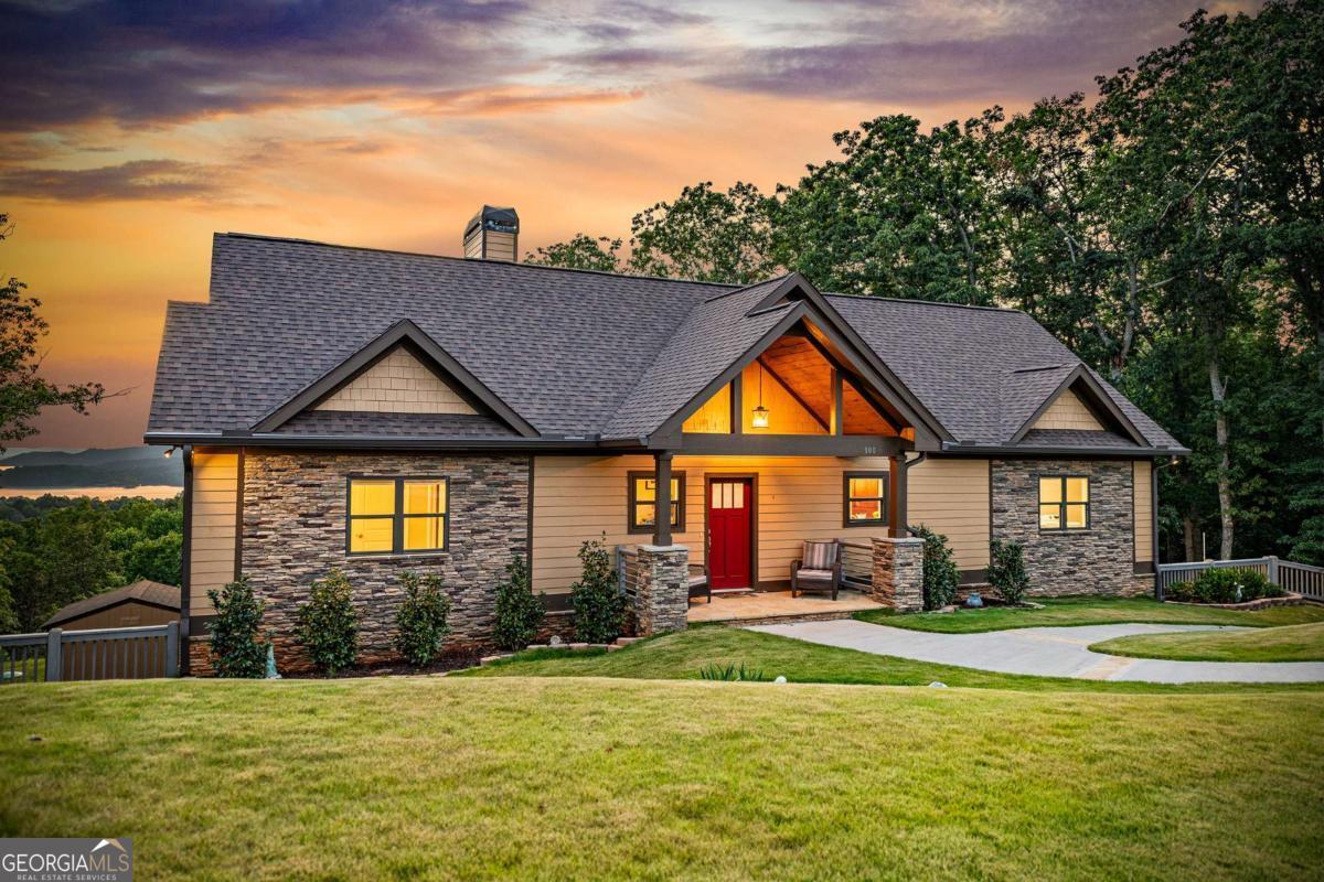 100 Carters View DR