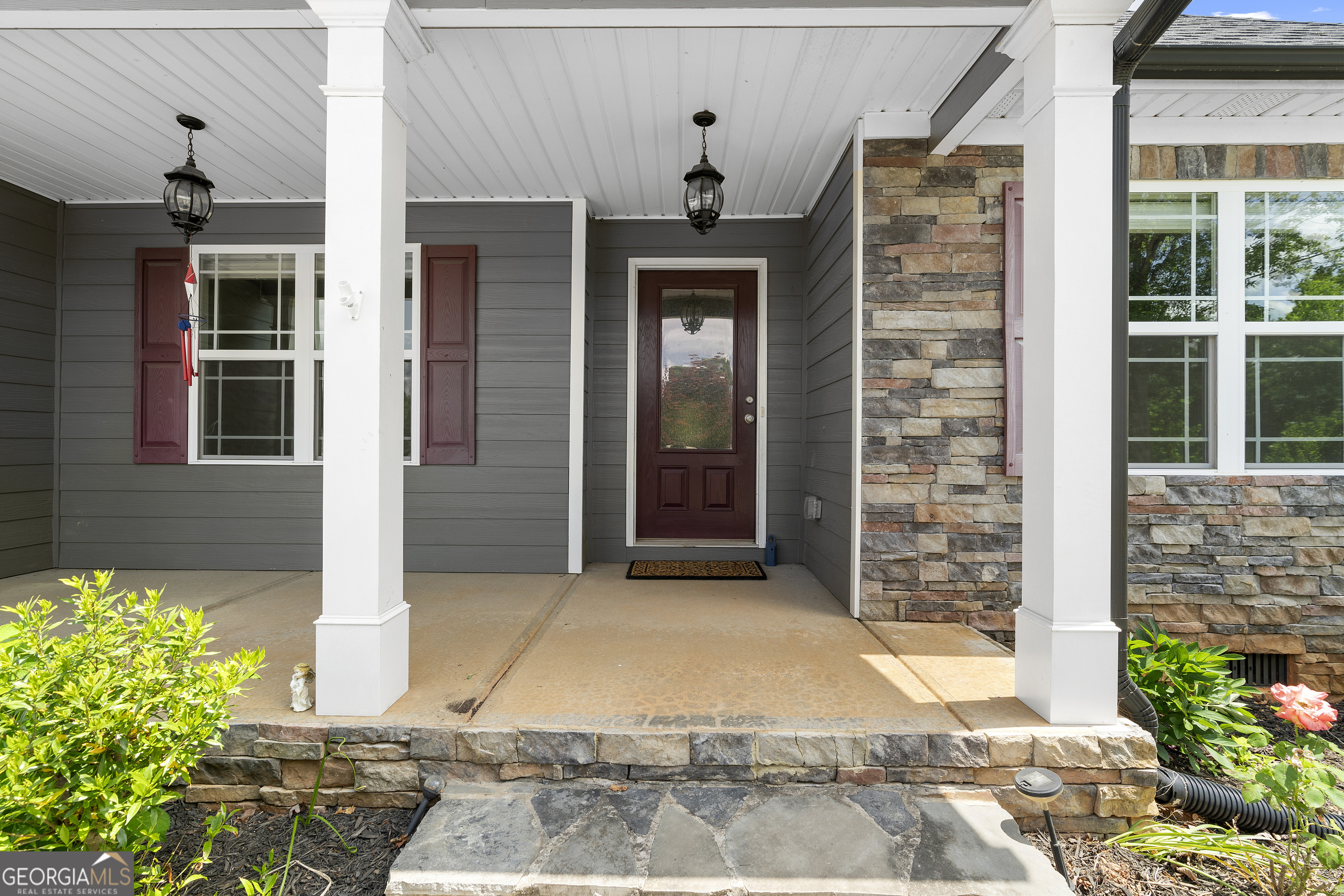 114 Brookstone DR