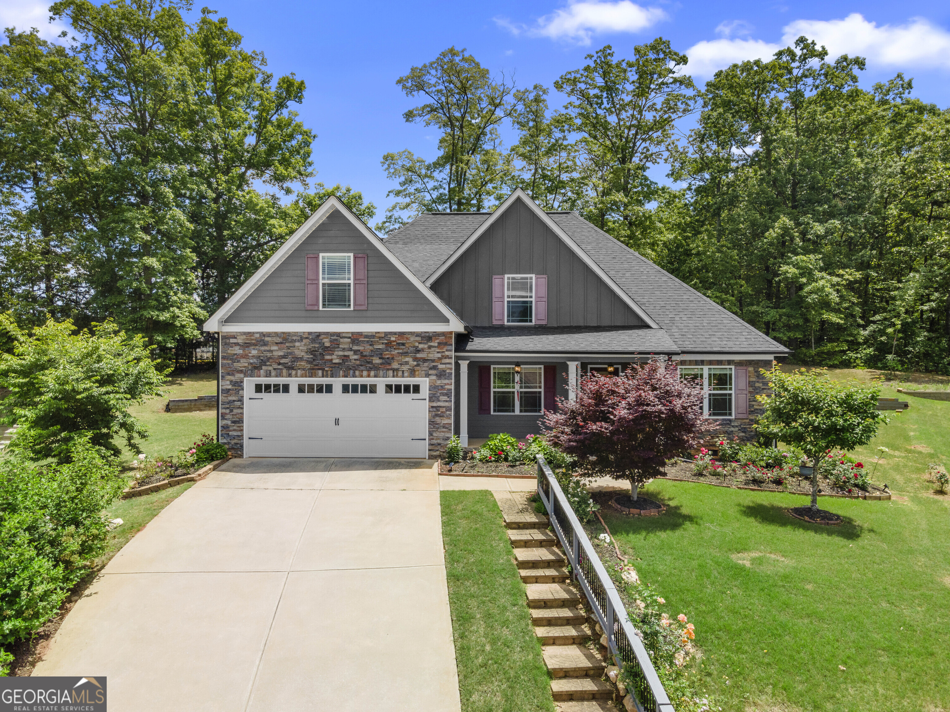 114 Brookstone DR
