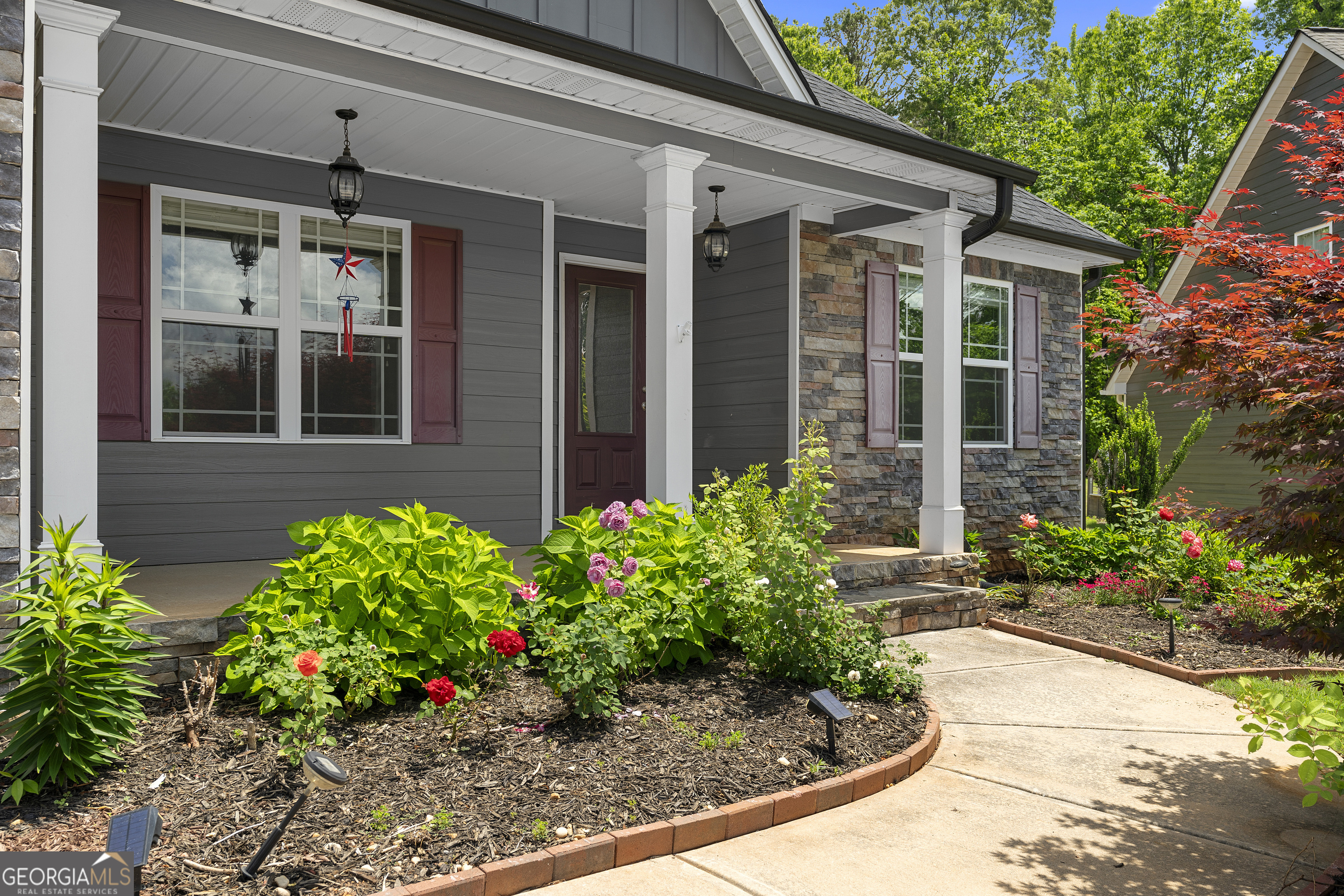 114 Brookstone DR
