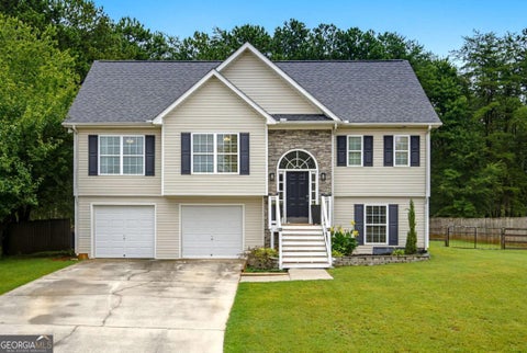 Photo of 15 Hopkins Breeze, Adairsville, GA 30103 (MLS # 10811422)