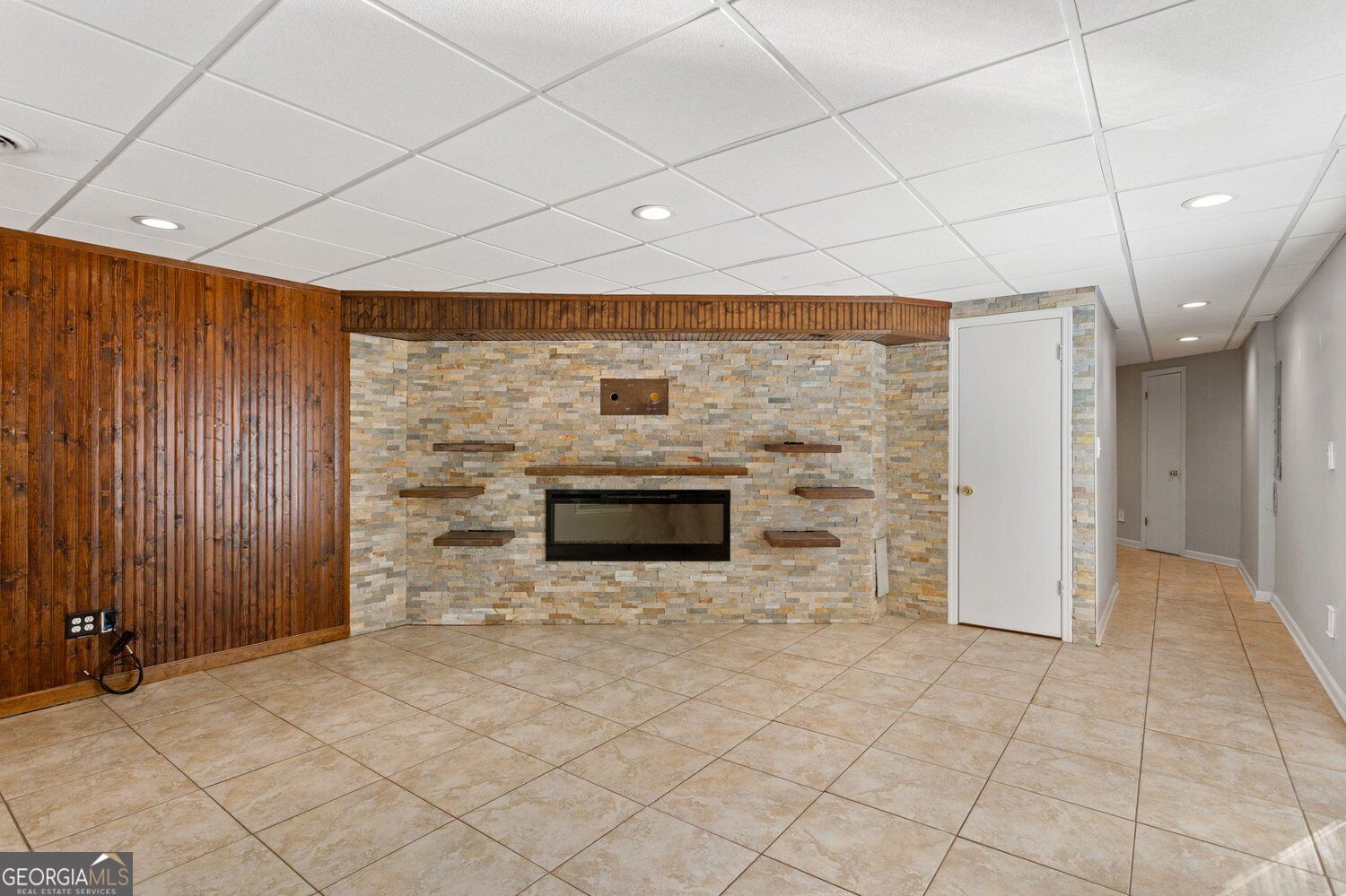 5182 Laurel Bridge CT SE
