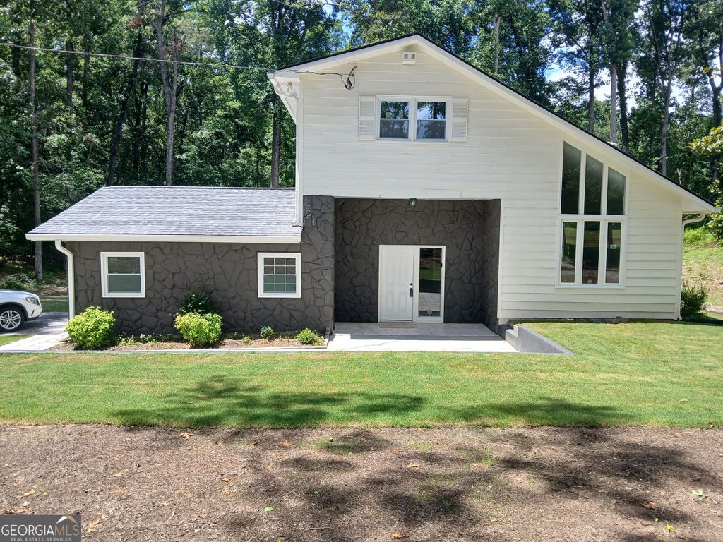 Photo of 6985 Butner Road, South Fulton, GA 30349 (MLS # 10678717)