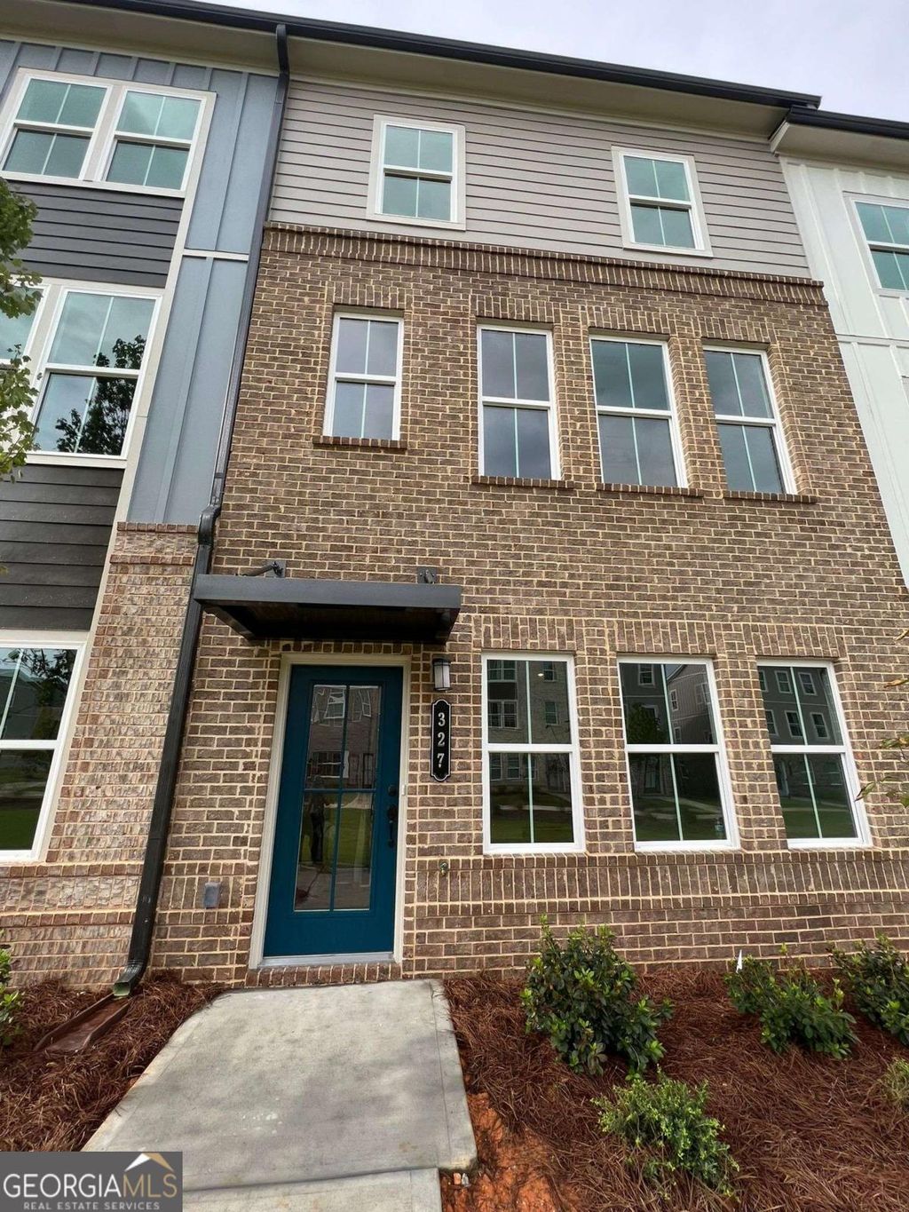 Photo of 327 Maltibie Drive, Acworth, GA 30102 (MLS # 10727672)