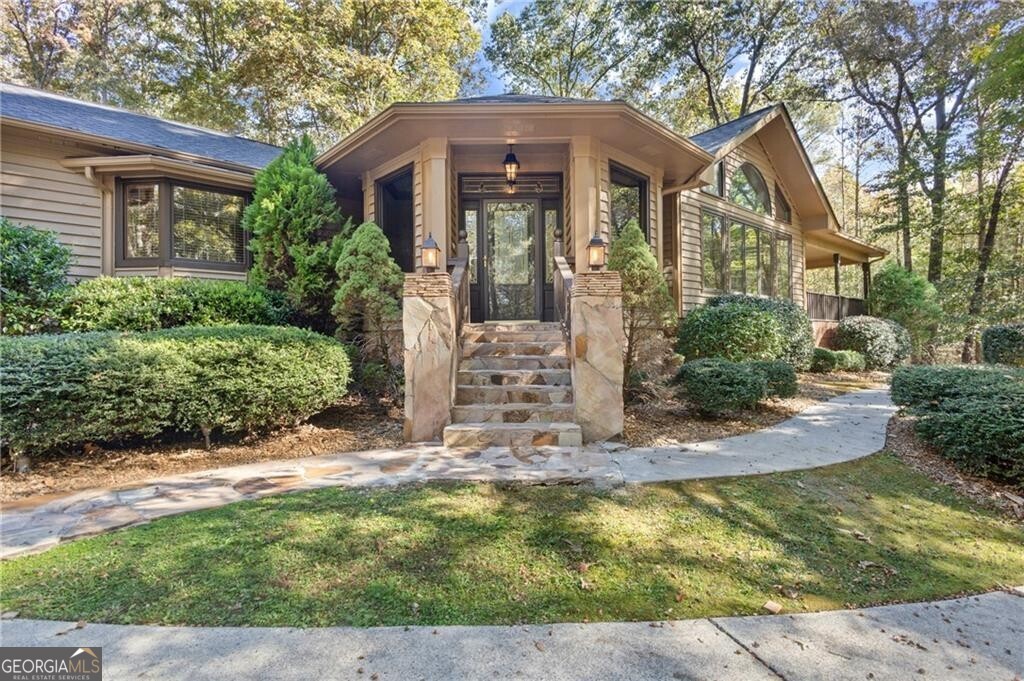 6985 Spout Springs RD