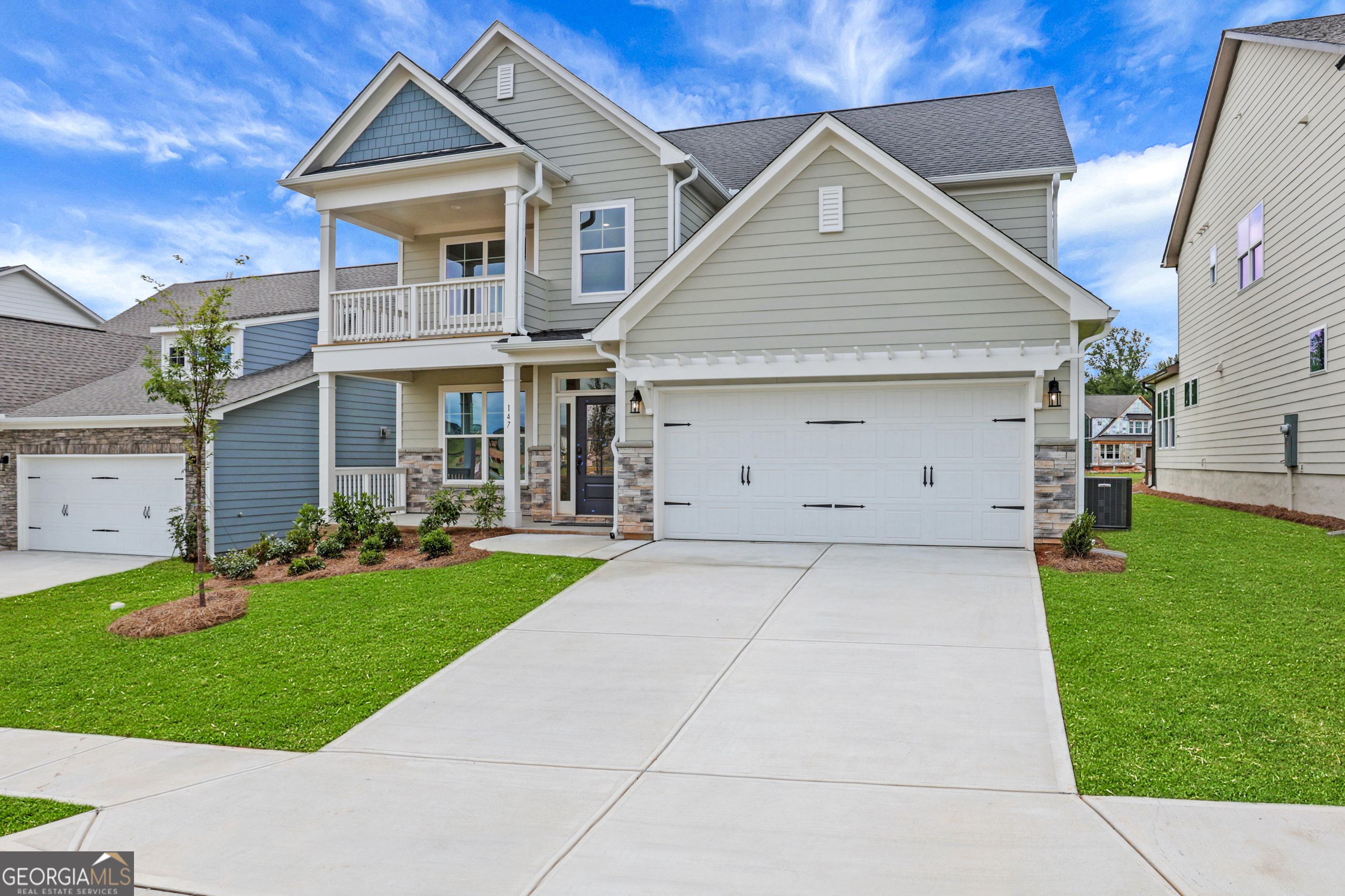 147 Coffee LN