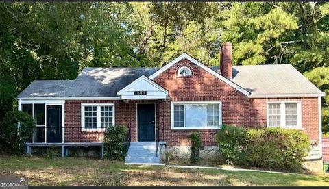 Photo of 1589 Pinehurst Drive SW, Atlanta, GA 30311 (MLS # 10652139)