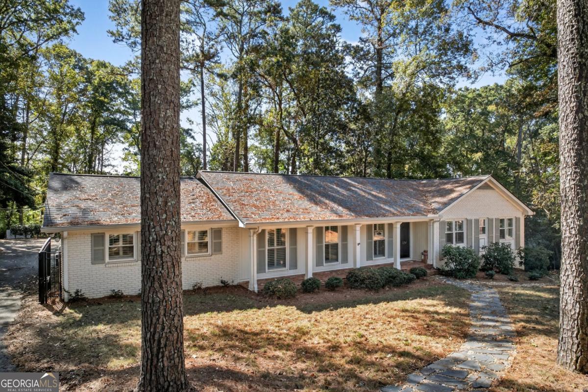 1254 Moores Mill RD NW