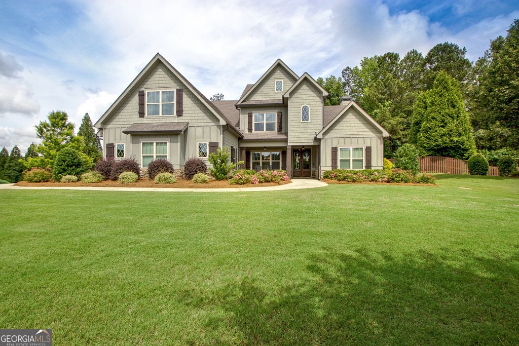 Photo of 35 Beaumont Farms Drive, Sharpsburg, GA 30277 (MLS # 10773729)