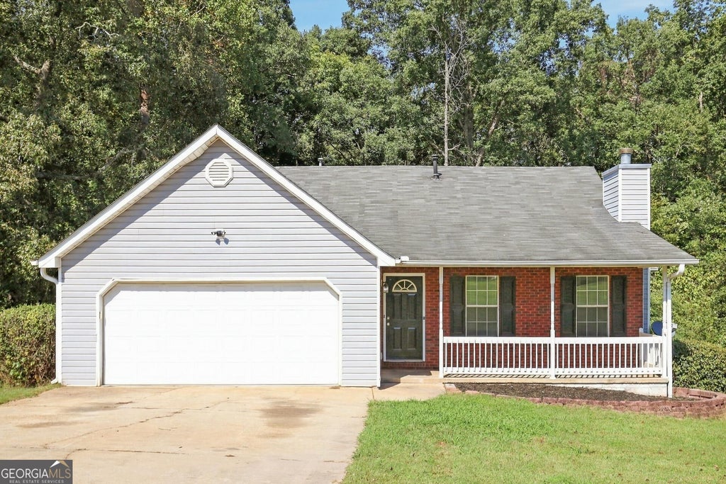Photo of 415 Cold Springs Lane, McDonough, GA 30252 (MLS # 10875219)