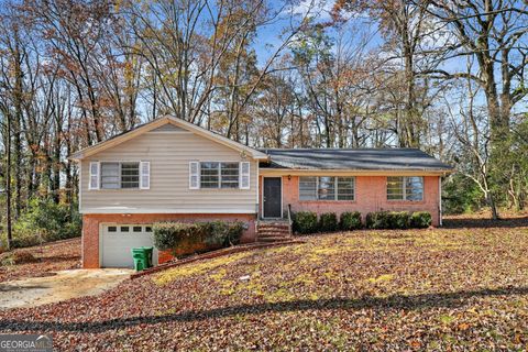 Photo of 3976 Inca Court, Stone Mountain, GA 30083 (MLS # 10653925)